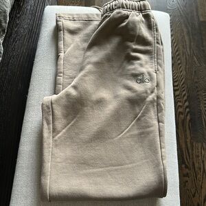 Alo Accolade Straight Leg Sweatpant